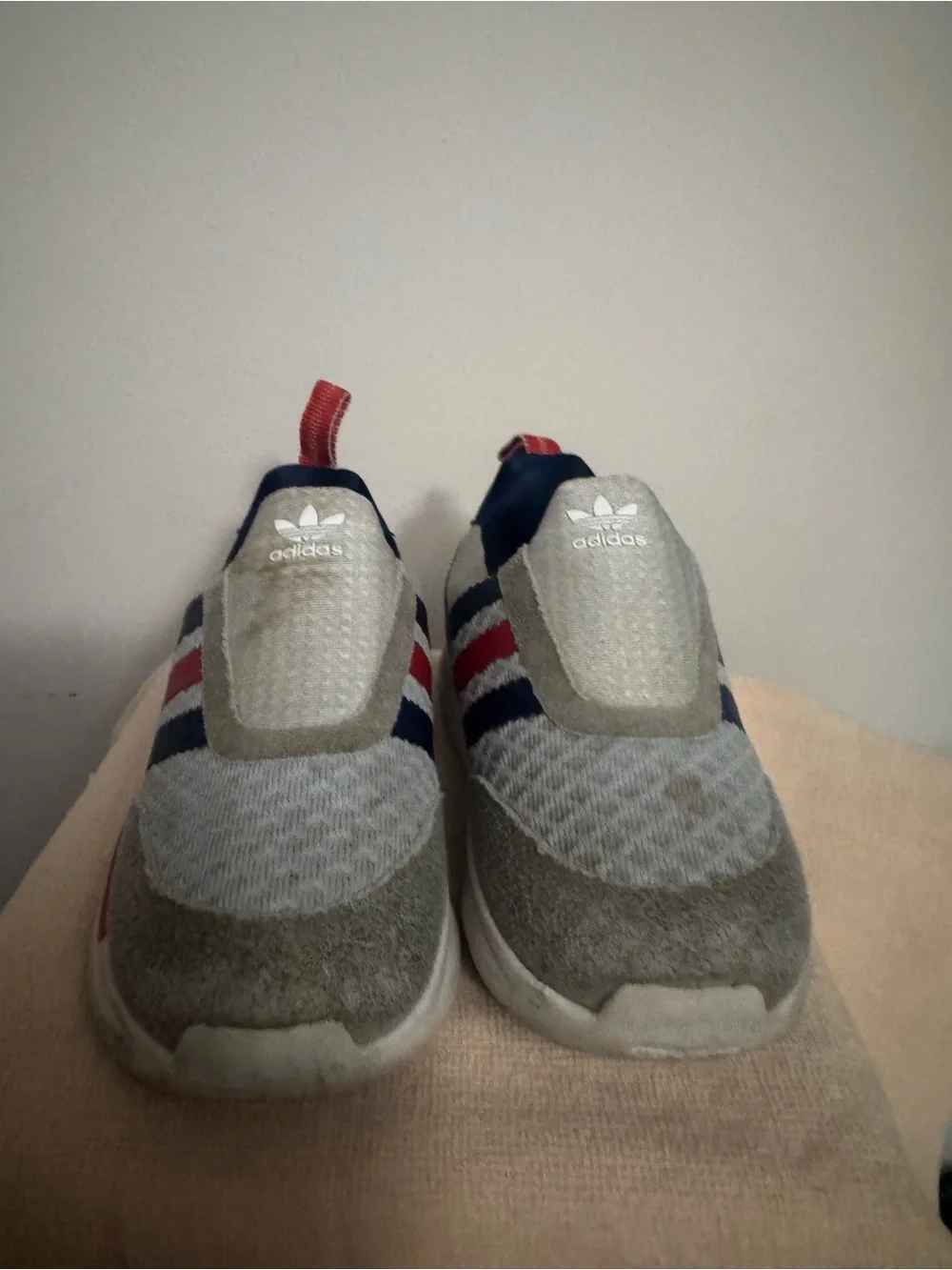 adidas easy slip
